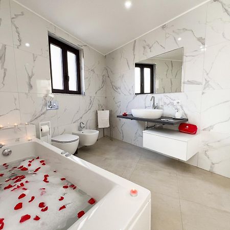 Martiry Suite Apartment Catánia Buitenkant foto
